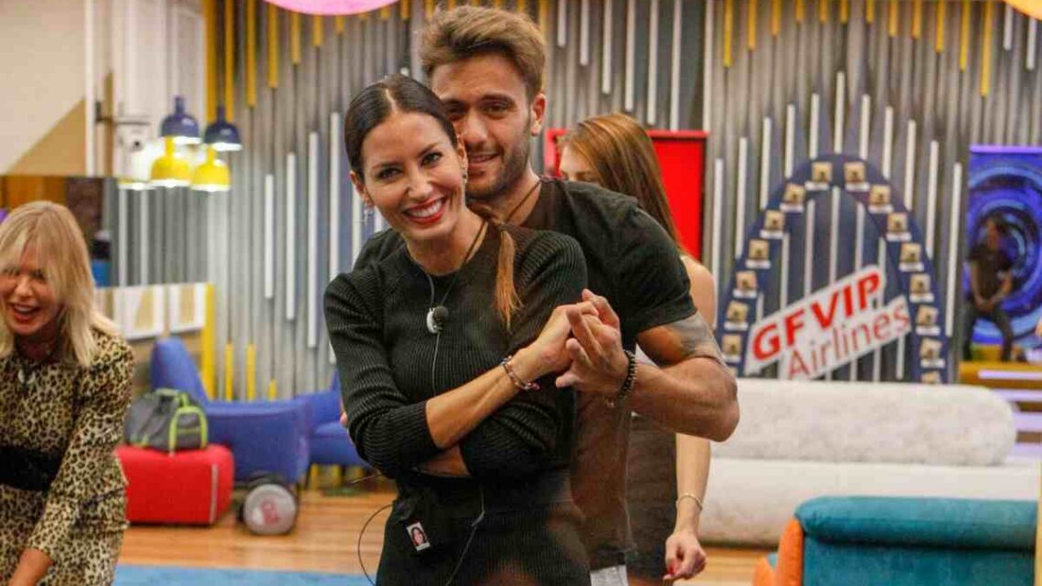 Elisabetta Gregoraci e Pierpaolo Pretelli sempre più vicini al Grande Fratello Vip: sta nascendo qualcosa tra loro? Elisabetta Gregoraci e Pierpaolo Pretelli sempre più vicini al Grande Fratello Vip: sta nascendo qualcosa tra loro?