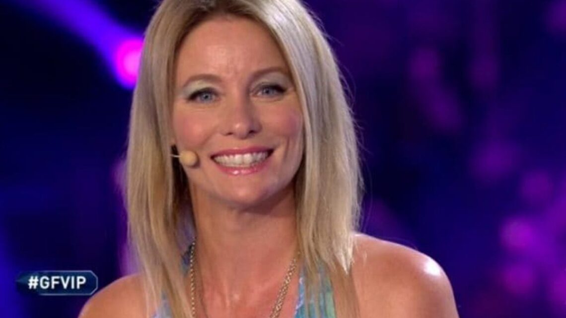Flavia Vento vuole tornare al Grande Fratello Vip: ecco cosa ha detto a Signorini Flavia Vento vuole tornare al Grande Fratello Vip: ecco cosa ha detto a Signorini