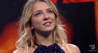 Myriam Catania dedica speciali parole a Luca Argentero, il compagno e il figlio le fanno una sorpresa