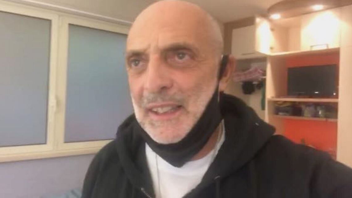 Paolo Brosio conferma che entrerà al GF Vip, poi svela: “Ho rischiato di entrare positivo nella casa” Paolo Brosio conferma che entrerà al GF Vip, poi svela: “Ho rischiato di entrare positivo nella casa”