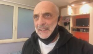 Paolo Brosio conferma che entrerà al GF Vip, poi svela: “Ho rischiato di entrare positivo nella casa” Paolo Brosio conferma che entrerà al GF Vip, poi svela: “Ho rischiato di entrare positivo nella casa”