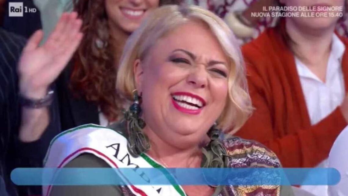 Chi è Rossella Erra, l’amata opinionista di Vieni da me? Chi è Rossella Erra, l’amata opinionista di Vieni da me?
