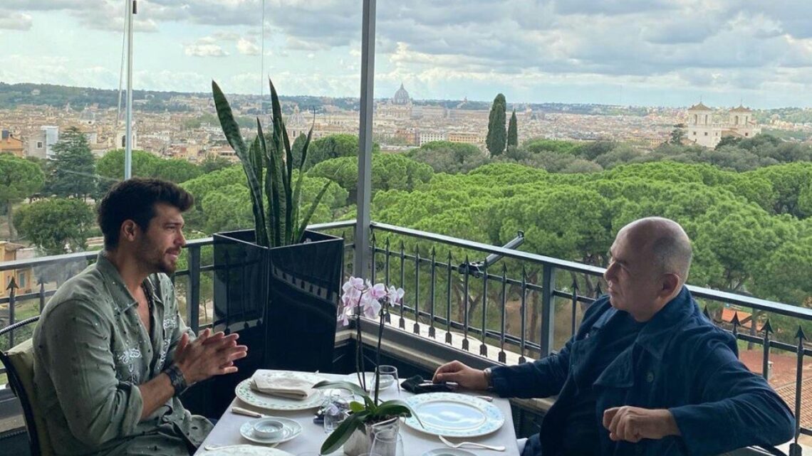 Can Yaman e Ferzan Ozpetec insieme: che ci sia al centro un nuovo film? Can Yaman e Ferzan Ozpetec insieme: che ci sia al centro un nuovo film?