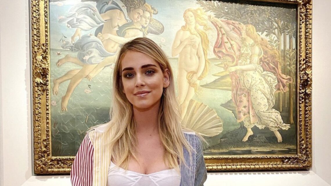 Chiara Ferragni visita Palazzo Barberini, dopo gli Uffizi altre polemiche: “Solo marchette”. Ma in molti apprezzano Chiara Ferragni visita Palazzo Barberini, dopo gli Uffizi altre polemiche: “Solo marchette”. Ma in molti apprezzano