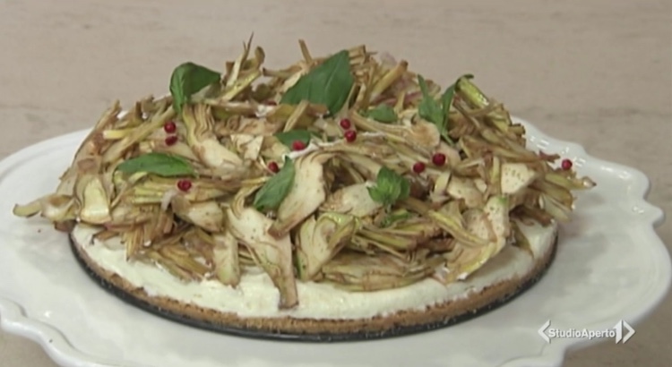 Cotto e Mangiato ricetta 15 ottobre 2020: cheesecake salata con carciofi e pepe rosa