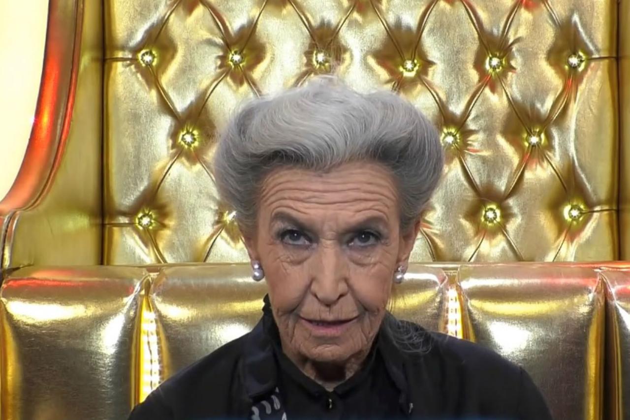 Barbara Alberti nel confessionale