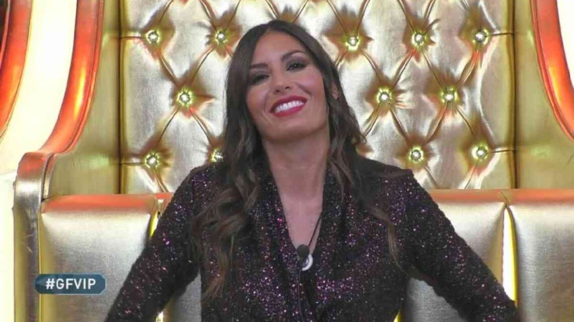 Elisabetta Gregoraci svela il messaggio in codice e parla di Stefano: la reazione di Pierpaolo Elisabetta Gregoraci svela il messaggio in codice e parla di Stefano: la reazione di Pierpaolo