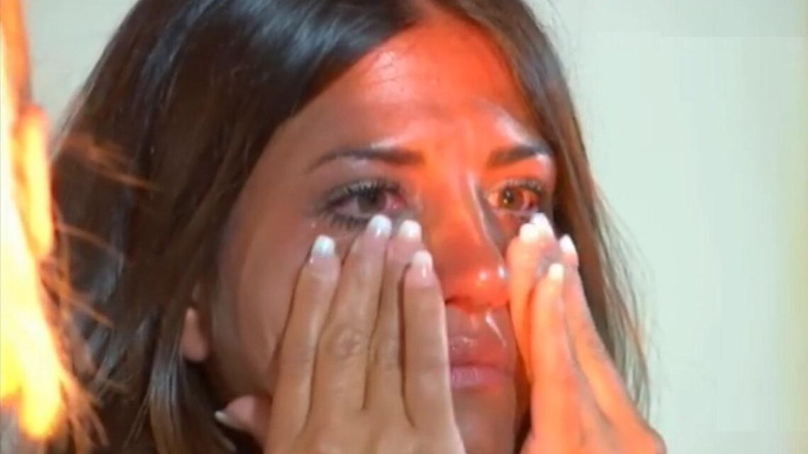 Temptation Island Nip, Speranza scoppia in lacrime: “Sto proprio morendo”, cosa ha fatto Alberto? Temptation Island Nip, Speranza scoppia in lacrime: “Sto proprio morendo”, cosa ha fatto Alberto?
