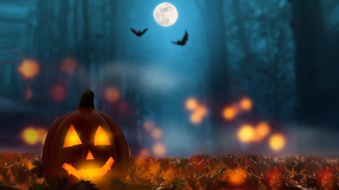 Halloween, quali film guardare: 5 classici intramontabili Halloween, quali film guardare: 5 classici intramontabili