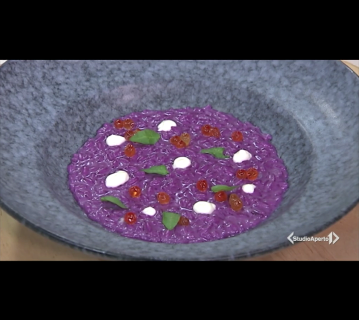 Cotto e Mangiato, ricetta 4 novembre 2020: risotto all’acqua di cavolo viola Cotto e Mangiato, ricetta 4 novembre 2020: risotto all’acqua di cavolo viola