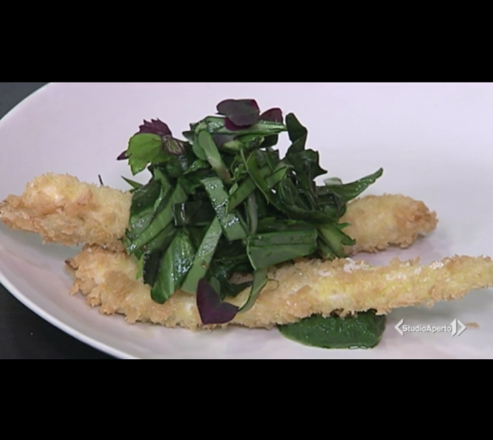 Cotto e Mangiato ricetta 11 novembre 2020: cotoletta di sogliola con coste di bietole Cotto e Mangiato ricetta 11 novembre 2020: cotoletta di sogliola con coste di bietole