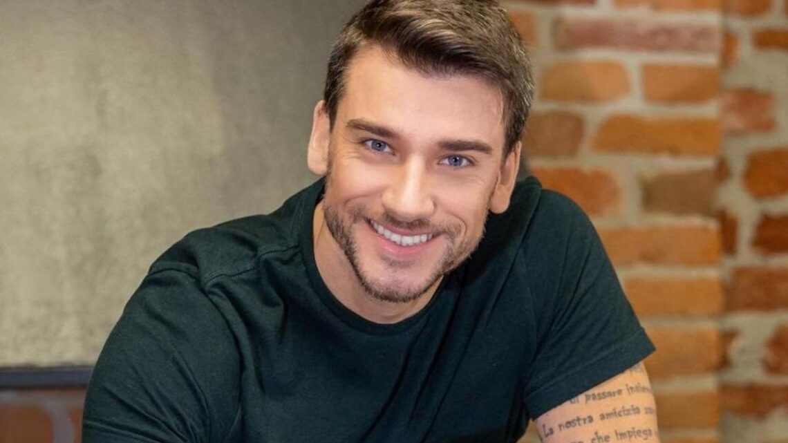 Chi è Damiano Carrara? Biografia, carriera e vita privata del giudice di Bake Off Italia