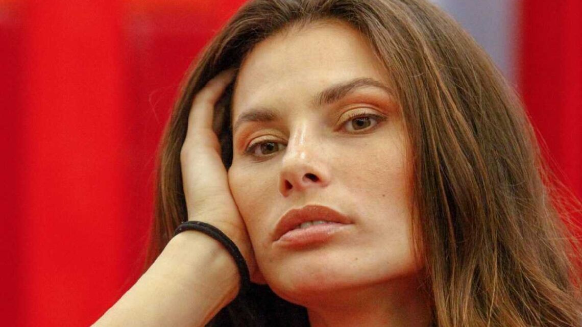 Dayane Mello scopre che l’ex fidanzato sta con Giulia De Lellis: “Non è da lui” Dayane Mello scopre che l’ex fidanzato sta con Giulia De Lellis: “Non è da lui”