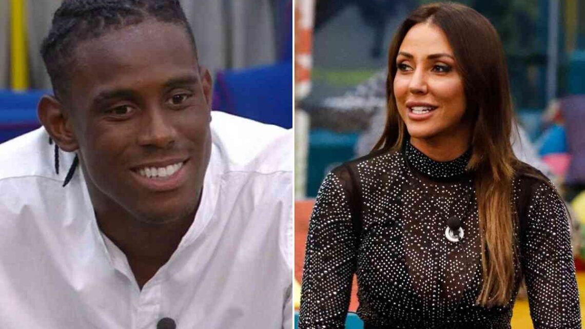 Selvaggia Roma litiga con Enock: “Mi volevi in albergo, eri ubriaco” Selvaggia Roma litiga con Enock: “Mi volevi in albergo, eri ubriaco”