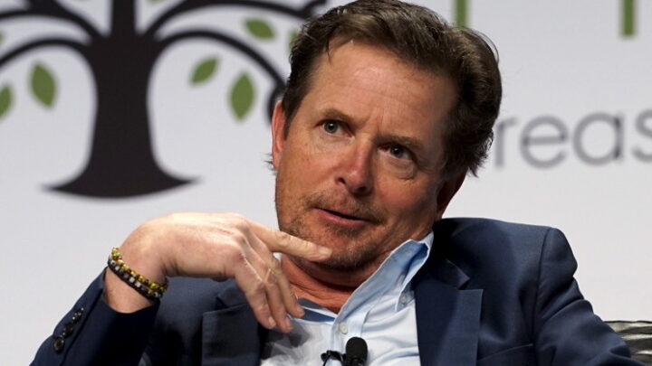 Michael J.Fox, il Parkinson non dà tregua al celebre attore di Ritorno al Futuro: “Non riesco più a recitare”