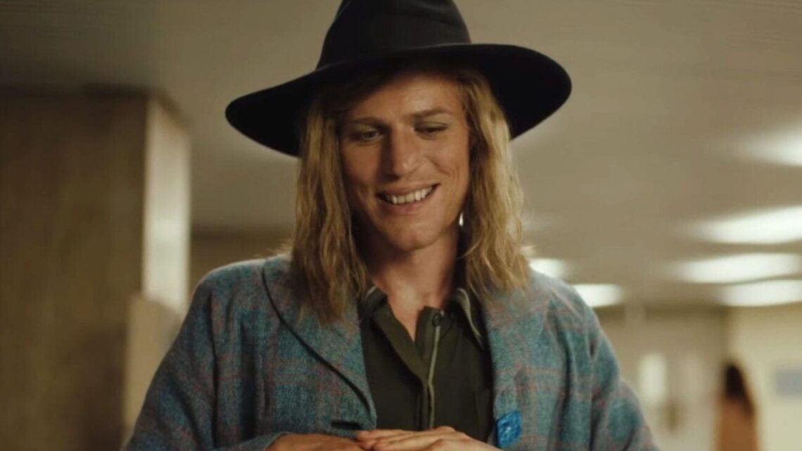Stardust, fuori il trailer del biopic su David Bowie: il figlio non approva Stardust, fuori il trailer del biopic su David Bowie: il figlio non approva