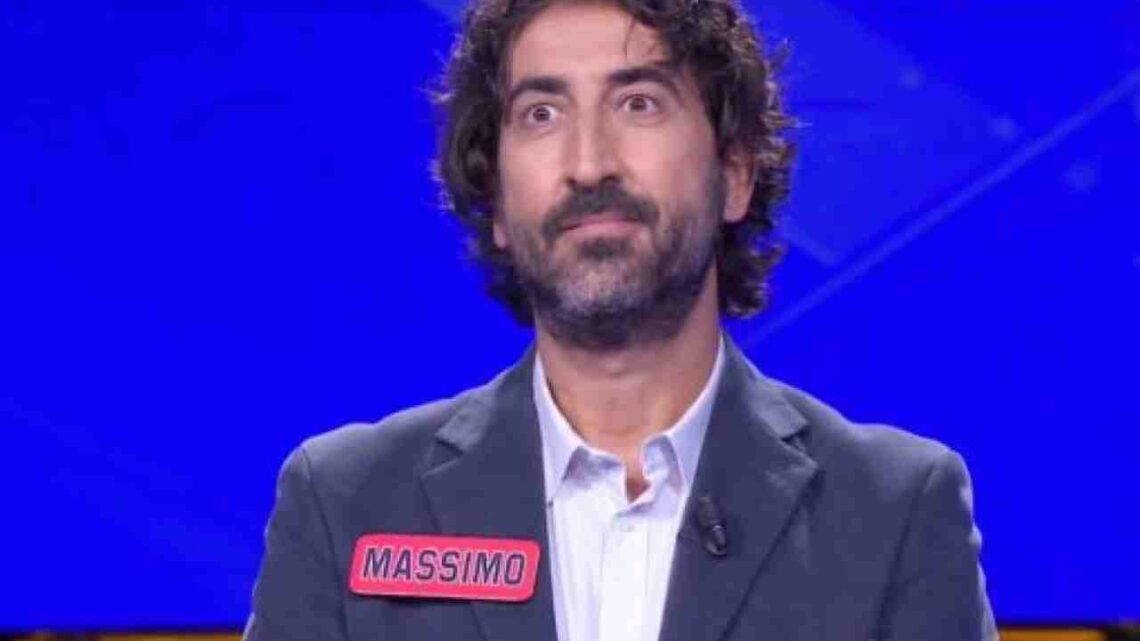 Massimo Cannoletta parla di Insinna: “Cultura immensa anche se non lo lascia vedere”, poi la sorpresa in studio Massimo Cannoletta parla di Insinna: “Cultura immensa anche se non lo lascia vedere”, poi la sorpresa in studio