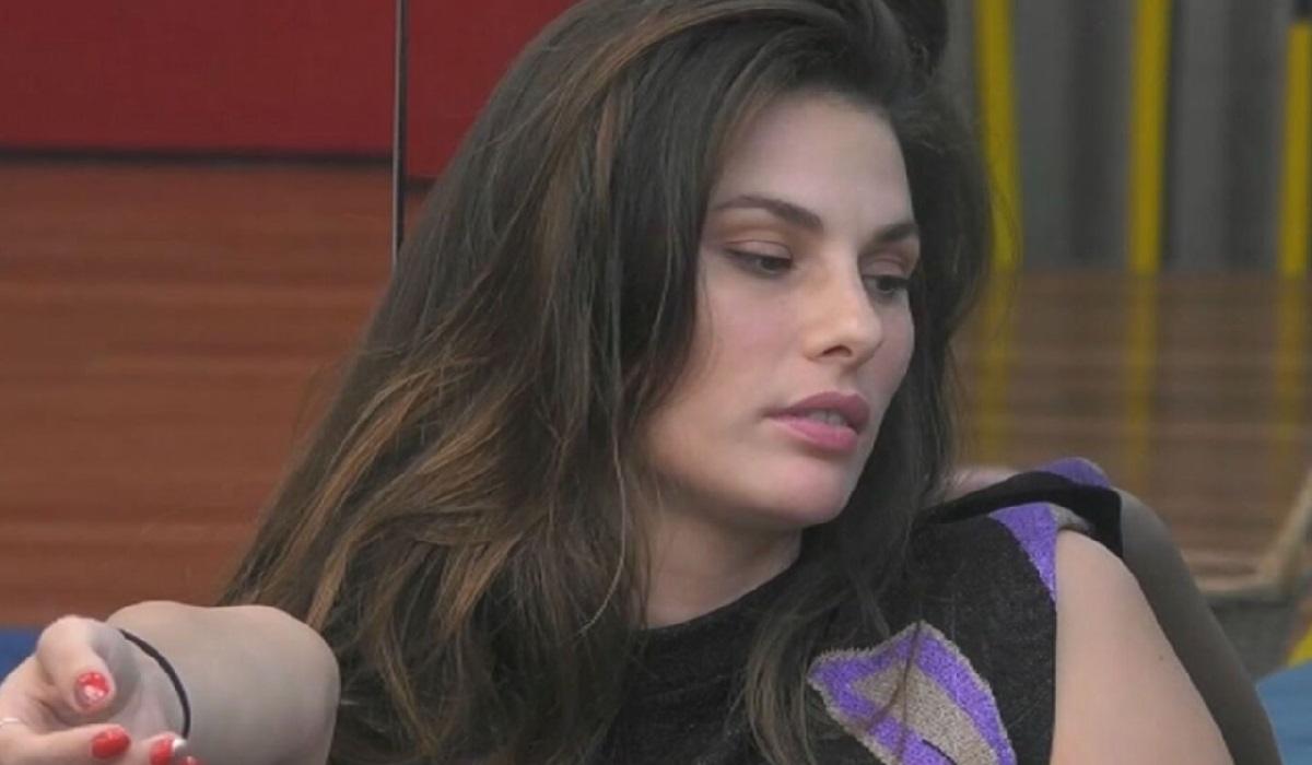 Dayane Mello