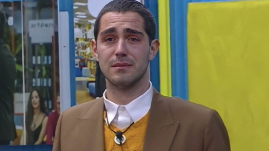 Francesco Oppini abbandona il Grande Fratello Vip: Tommaso Zorzi disperato nella casa Francesco Oppini abbandona il Grande Fratello Vip: Tommaso Zorzi disperato nella casa