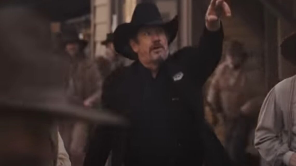 Django: nuovo capitolo per la saga in Italia? Franco Nero annuncia il nuovo film, prima bloccato per la pandemia Django: nuovo capitolo per la saga in Italia? Franco Nero annuncia il nuovo film, prima bloccato per la pandemia