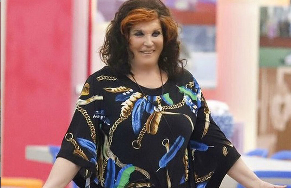 GF Vip, la contessa De Blanck ha avuto un flirt con il padre della De Grenet: “Era bellissimo” GF Vip, la contessa De Blanck ha avuto un flirt con il padre della De Grenet: “Era bellissimo”