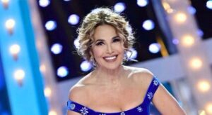 Anticipazioni Domenica Live e Live Non è la d’Urso 28/02: ospiti dalla famiglia Zenga a Maria Teresa Ruta Anticipazioni Domenica Live e Live Non è la d’Urso 28/02: ospiti dalla famiglia Zenga a Maria Teresa Ruta