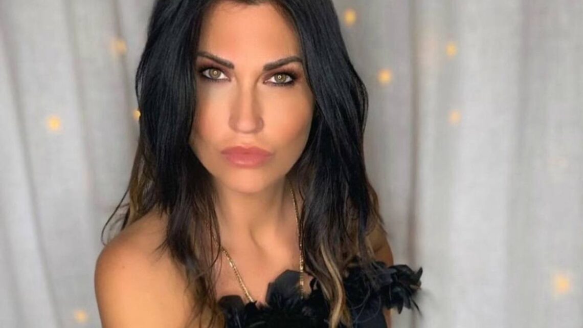 Chi è Karin Trentini, la giovane e bellissima moglie di Riccardo Fogli? Chi è Karin Trentini, la giovane e bellissima moglie di Riccardo Fogli?