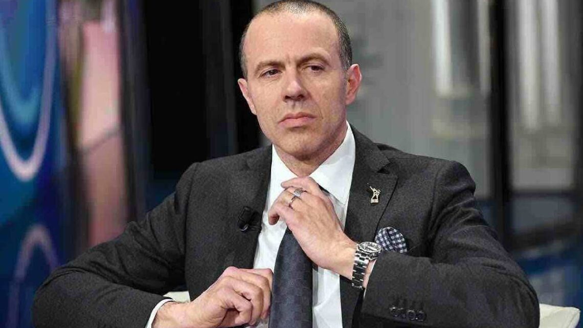 Chi è Massimiliano Romeo? Età, carriera e vita privata del politico Chi è Massimiliano Romeo? Età, carriera e vita privata del politico
