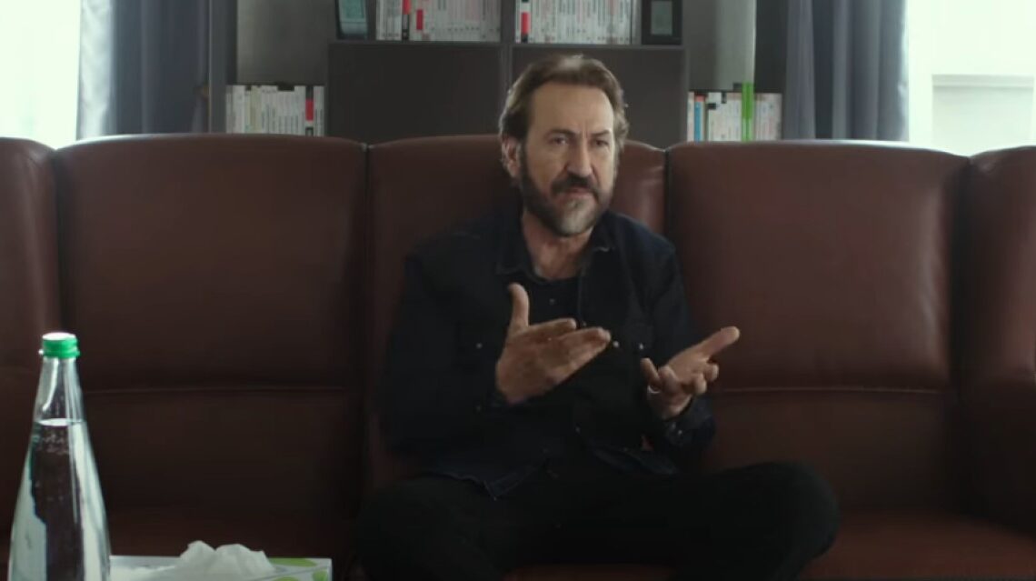 Confusi e felici: tutte le curiosità sulla commedia italiana del 2014 con protagonista Claudio Bisio Confusi e felici: tutte le curiosità sulla commedia italiana del 2014 con protagonista Claudio Bisio