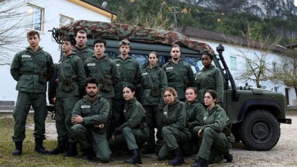 La Caserma: tutto quello che c’è da sapere sul nuovo docu-reality di Rai 2 La Caserma: tutto quello che c’è da sapere sul nuovo docu-reality di Rai 2
