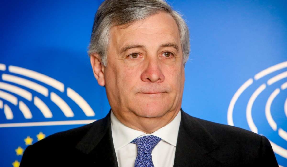 Chi è Antonio Tajani? Età, carriera e vita privata dell’europarlamentare