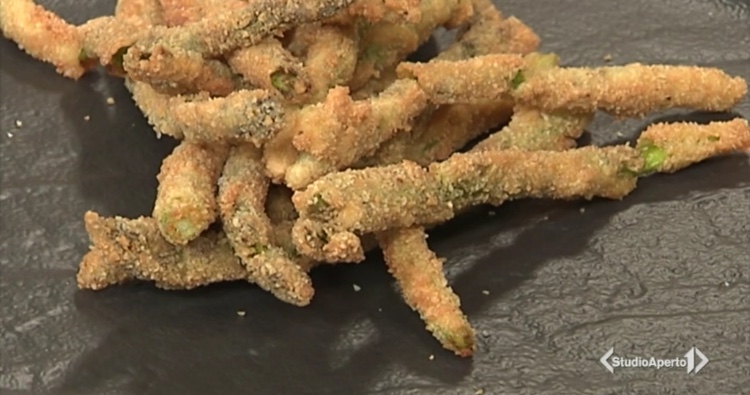 Cotto e Mangiato ricetta dell’8 aprile: asparagi fritti