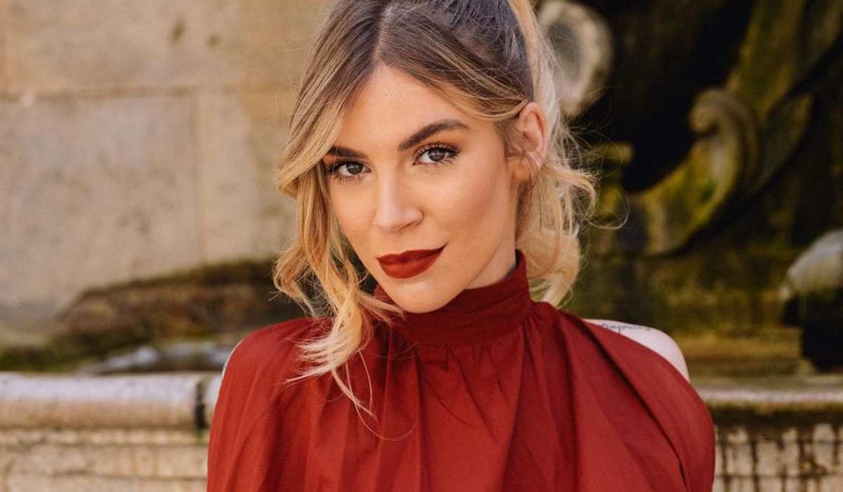 Chi è Nina Rima, la modella e influencer senza una gamba?