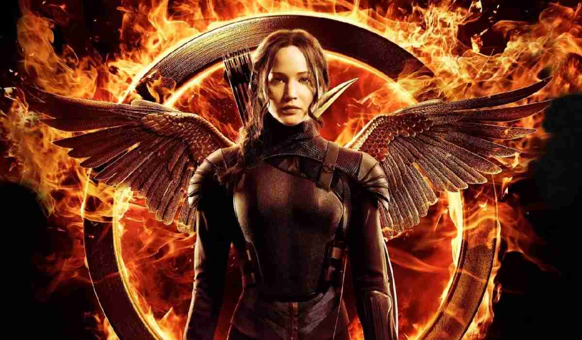 Qual è la storia dietro Hunger Games? Quanti capitoli sono?