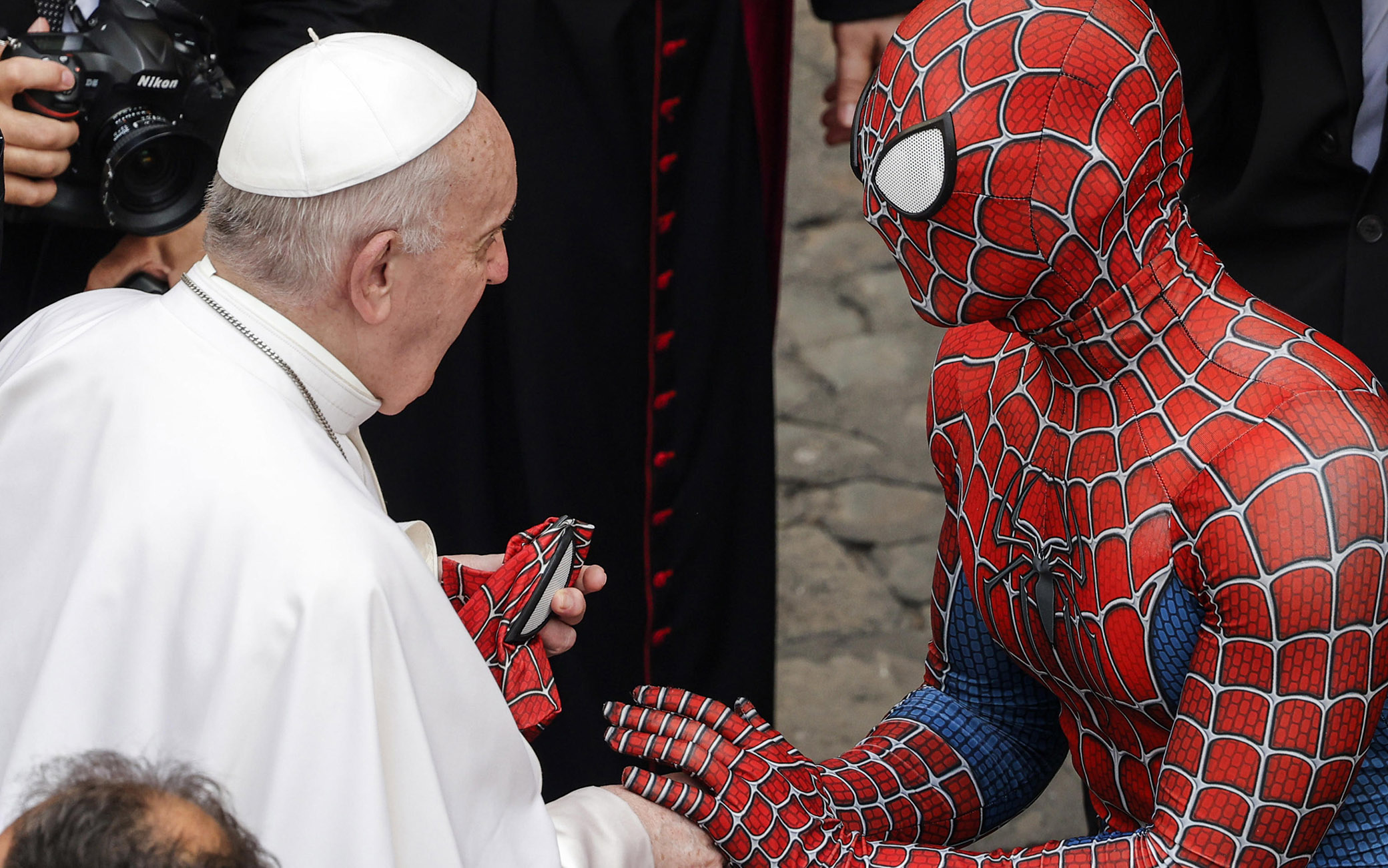 Chi è Mattia Villardita, il ragazzo vestito da Spiderman all’Udienza di Papa Francesco?