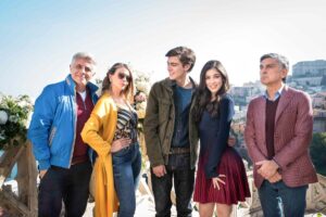Ascolti tv sabato 28 agosto 2021 | conteso il record tra Rai 1 e Canale 5 - Vimarsana News