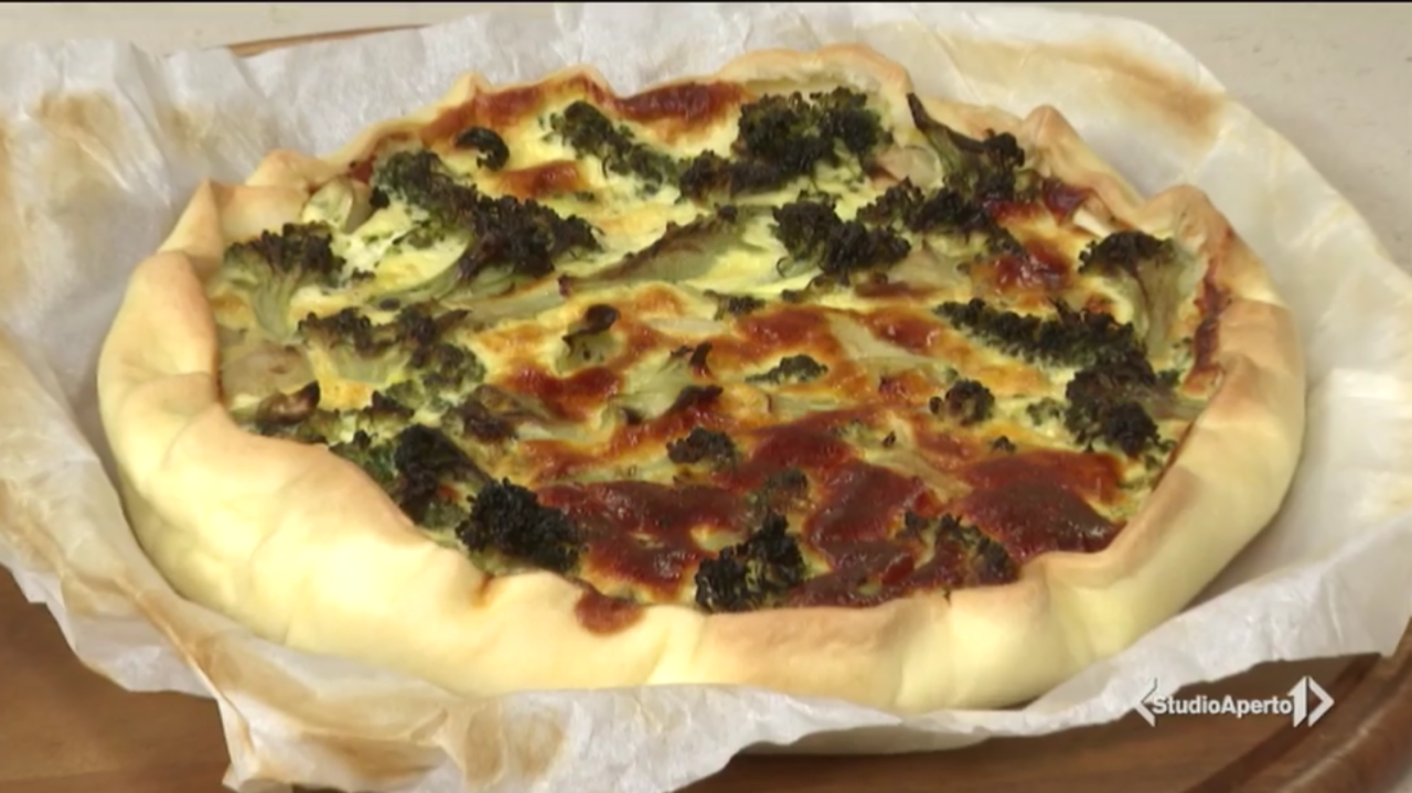 Cotto e Mangiato ricetta del 23 settembre 2021: torta salata con broccoli