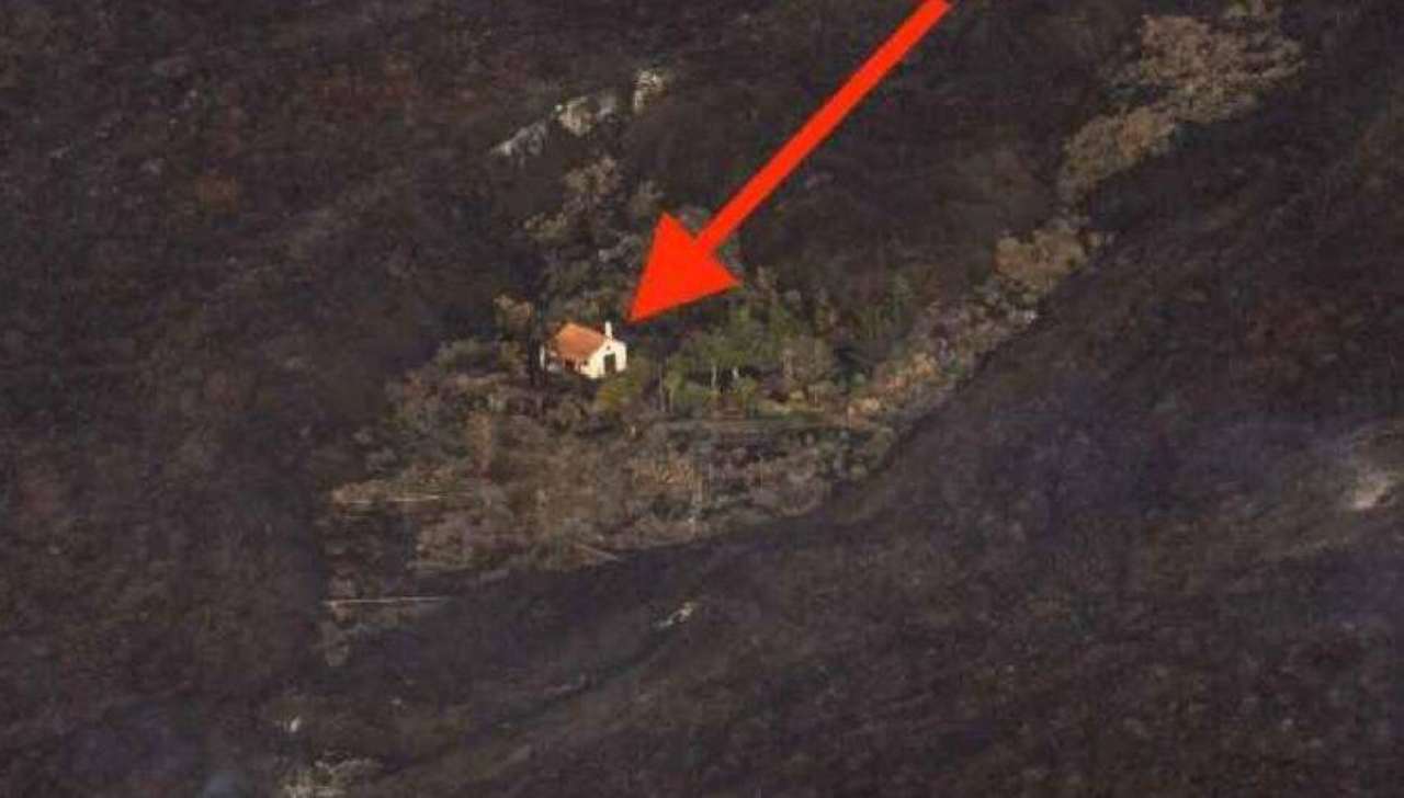 La casa dei miracoli: l’incredibile storia dell’abitazione salvata dal vulcano a La Palma