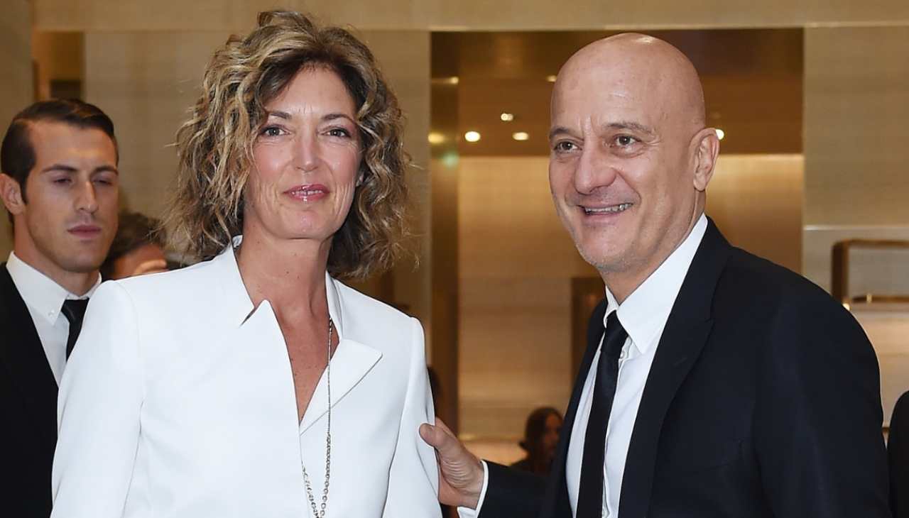 Chi è Sandra Bonzi, la moglie di Claudio Bisio? E chi sono i loro figli?