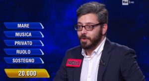 L’Eredità 17 maggio 2022, Marcello indovina la parola odierna alla ghigliottina: ecco quale L’Eredità 17 maggio 2022, Marcello indovina la parola odierna alla ghigliottina: ecco quale