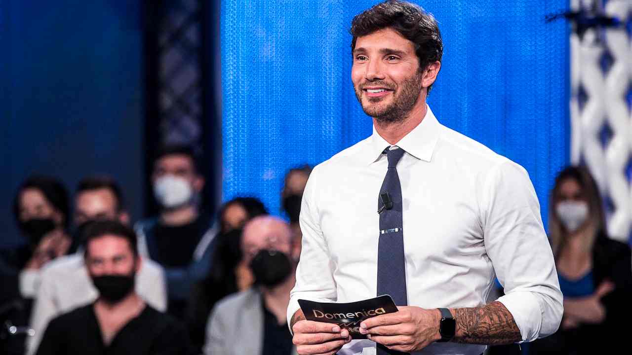 Stefano De Martino alla conduzione di un nuovo format: di che si tratta?