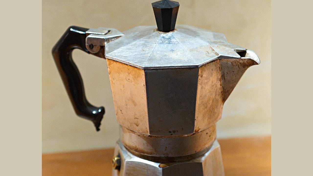 Che caffè bevono gli italiani? Su Twitter Lavazza e Illy in tendenza