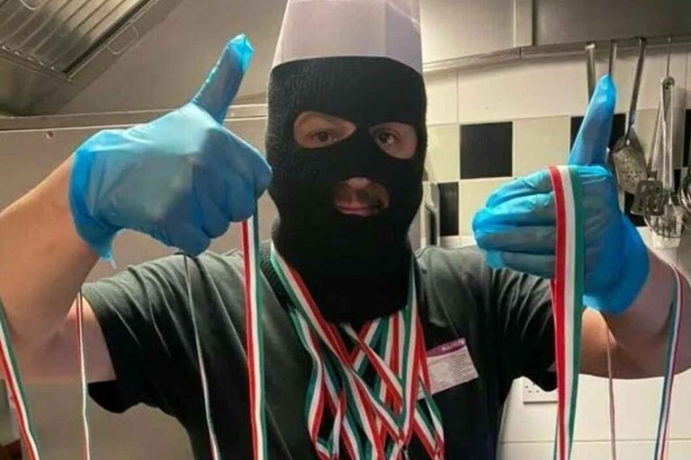Chef Ruffi Chi è Chef Ruffi? È serio o fa ironia? Curiosità sul fenomeno web da Dubai