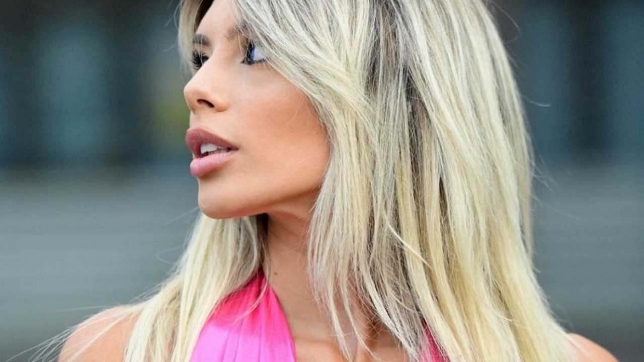 Chi è Jennifer Stella, la nuova ragazza del calciomercato di Sportitalia? Curiosità, biografia e social