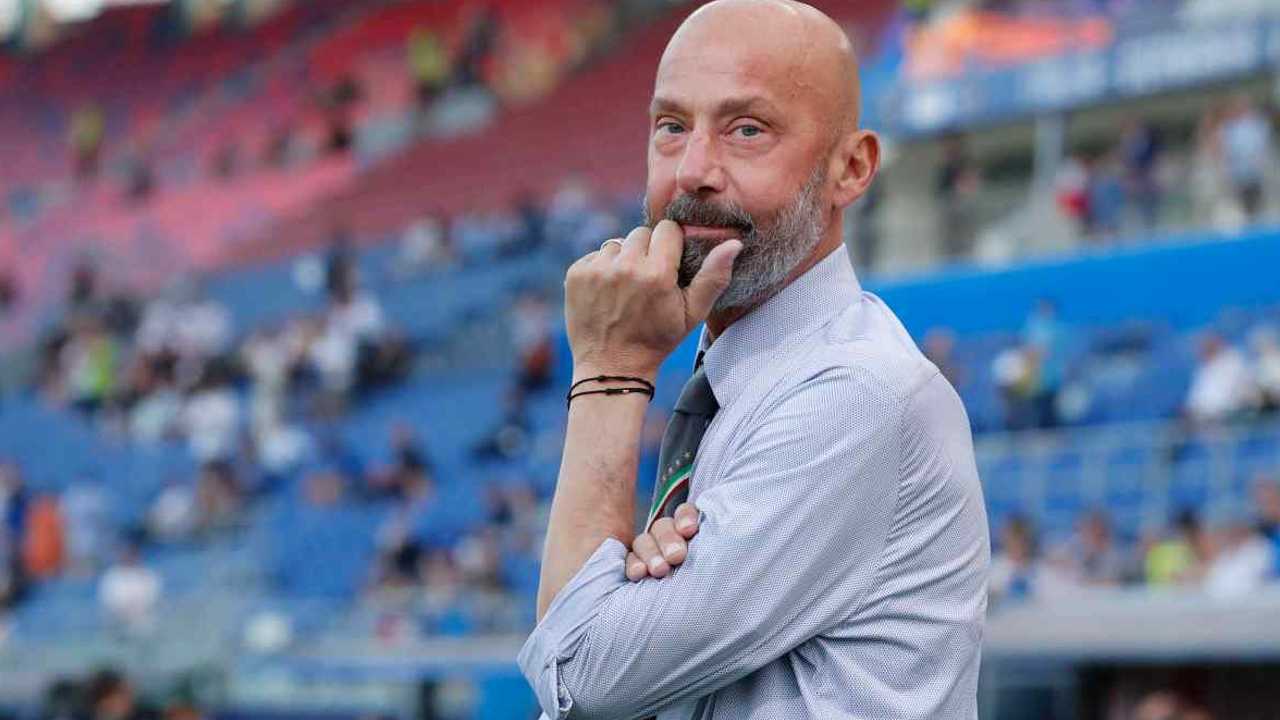 Addio Gianluca Vialli | Il dolore su Twitter e i momenti iconici in tv