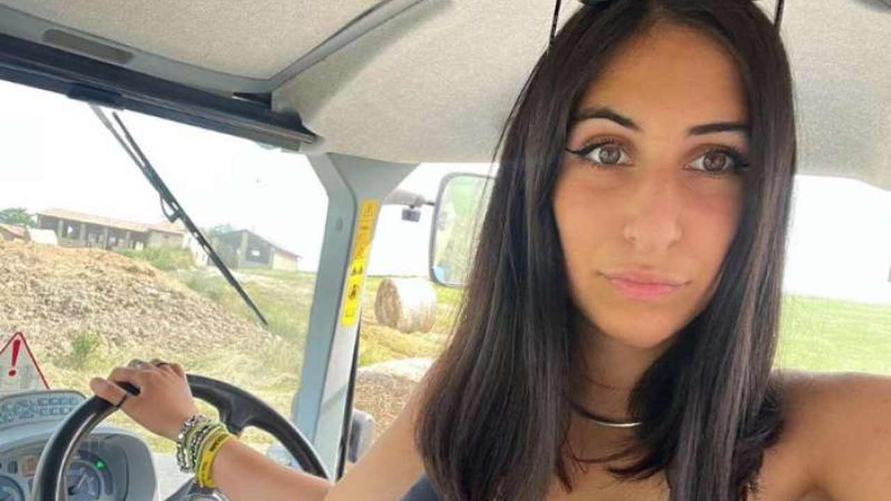 Chi è Costanza Bertuzzi, l’influencer “agricola”? Curiosità, social e vita privata