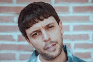 Perché Gazzelle si chiama così? A cosa è ispirato il nome d’arte di Flavio Bruno Pardini? Perché Gazzelle si chiama così? A cosa è ispirato il nome d’arte di Flavio Bruno Pardini?