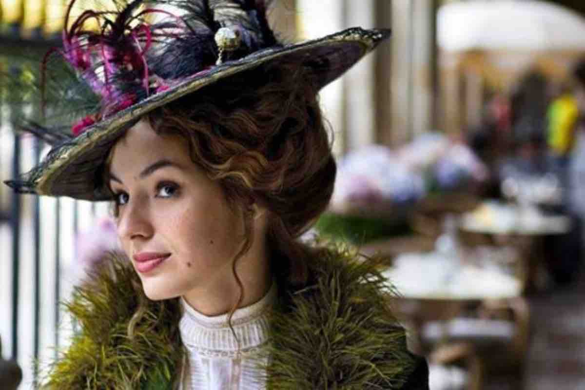 Chi è Louise Bourgoin, l’attrice che interpreta Adele in Adele e l’enigma del faraone?