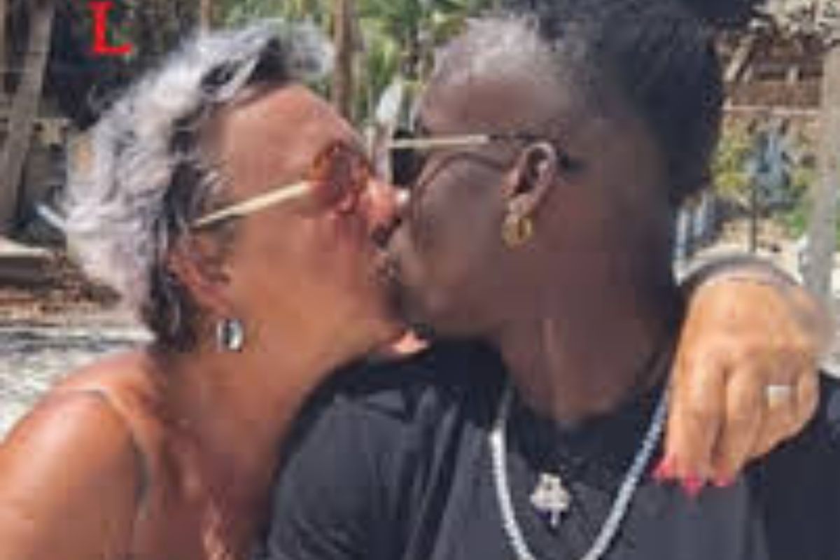 Chi è Simona Rabbi,  la 64 enne che si innamora in Kenya e cambia vita?