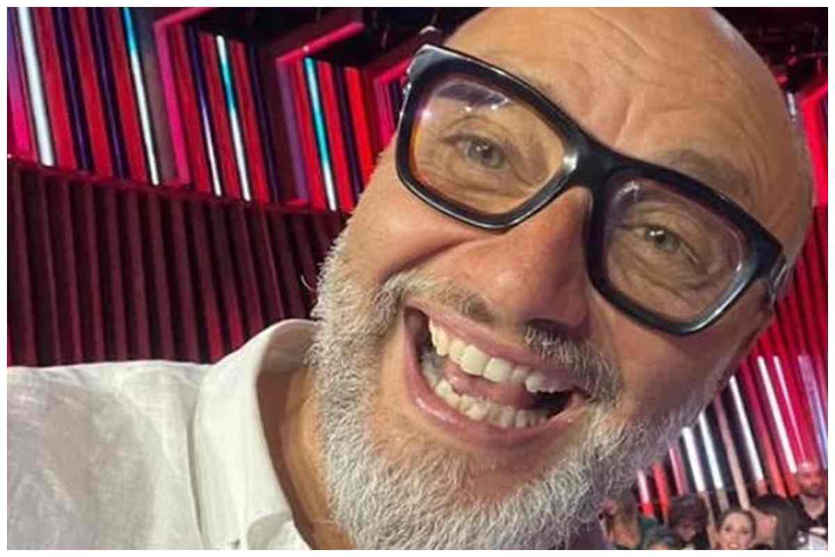 Pasquale Romano: chi è il “Dottore” di Affari Tuoi? Pasquale Romano: chi è il “Dottore” di Affari Tuoi?